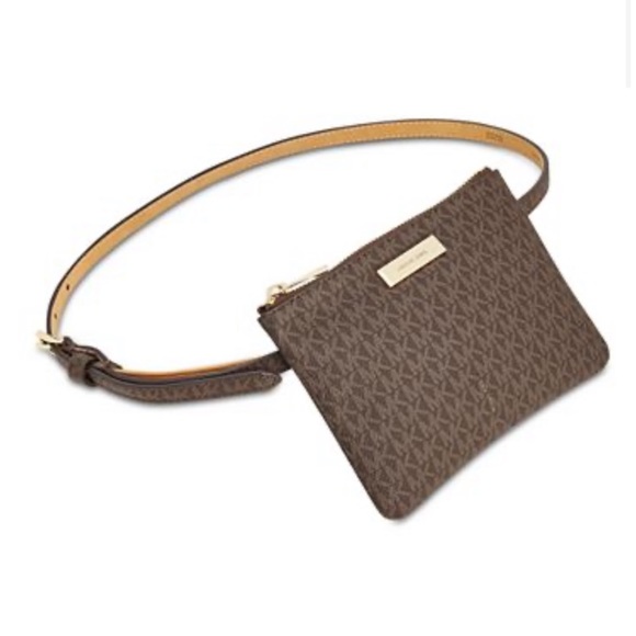 Michael Kors Signature Fanny Pack - Picture 13 of 13